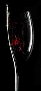 Rotwein in Turbulenzen